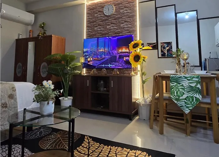 Cozy Dark Luxe Near Airport Cebu